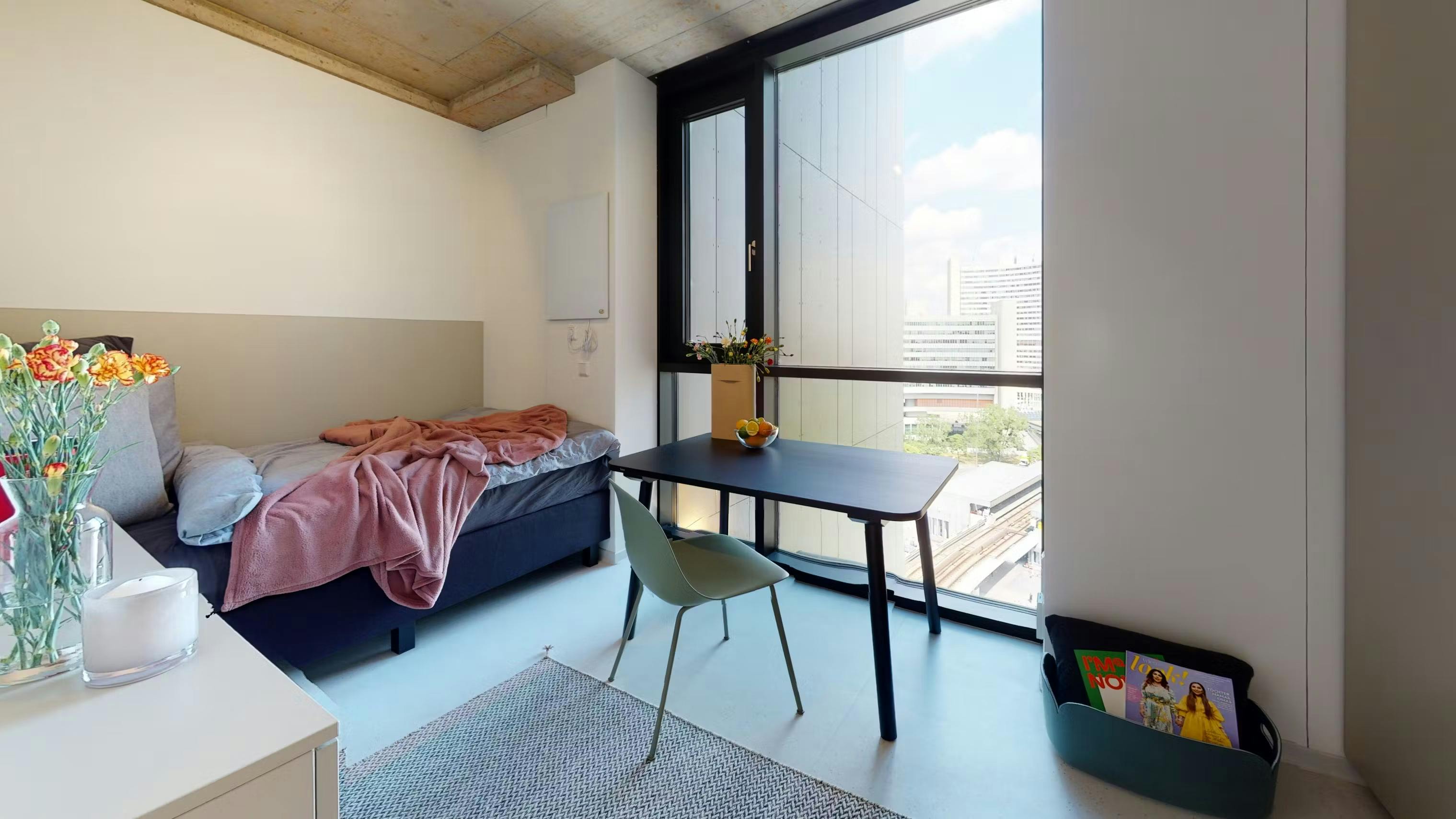 preview gallery tile