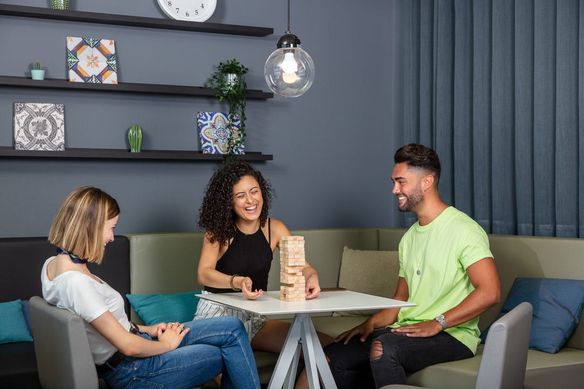 preview gallery tile