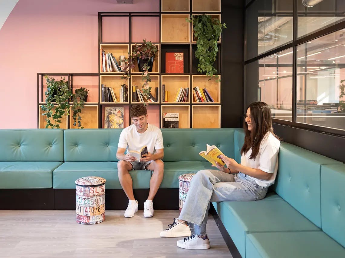 preview gallery tile