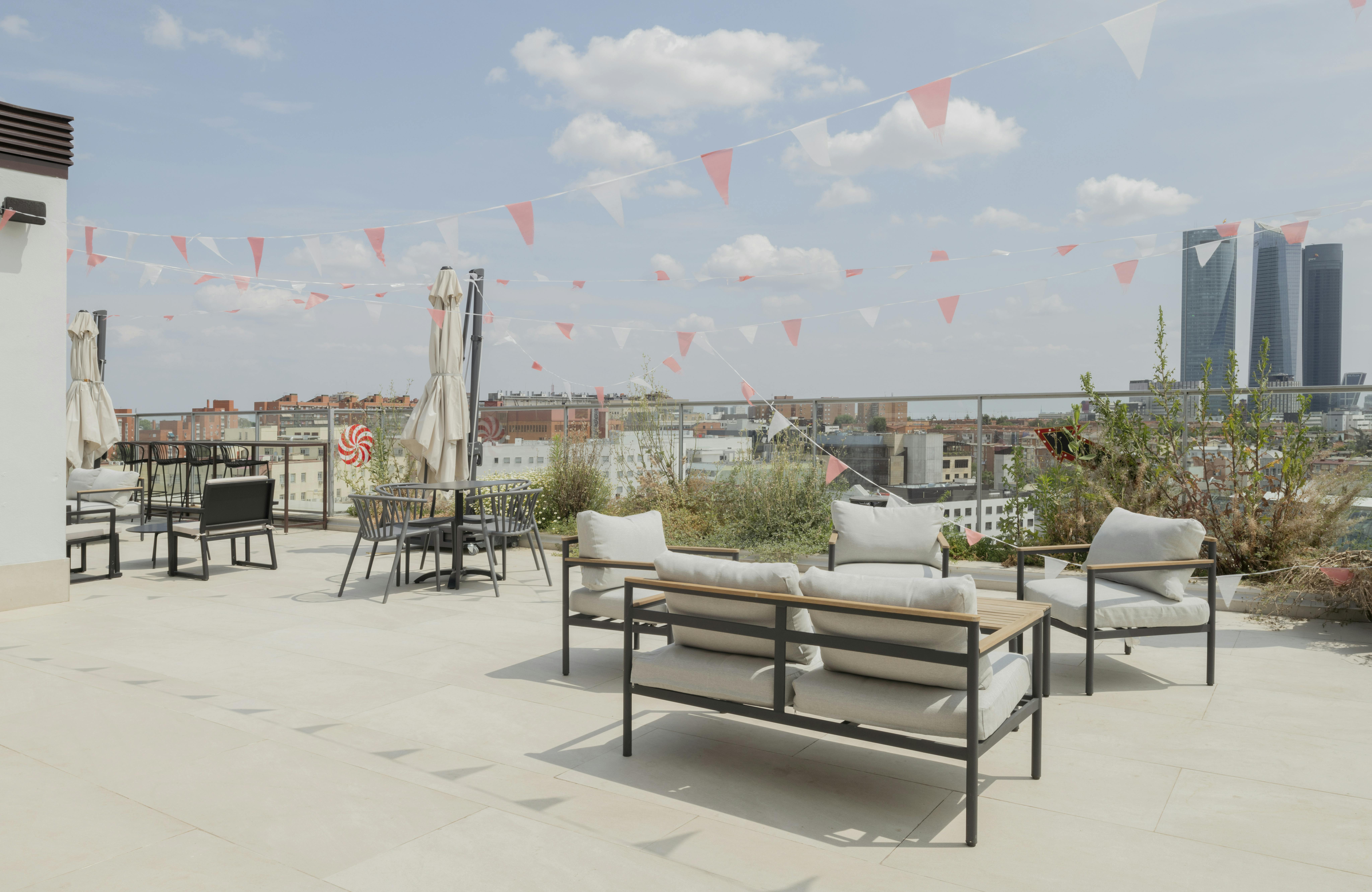 Студия сдается в аренду за 859 € в месяц в Madrid, Calle de Francisco Sancha