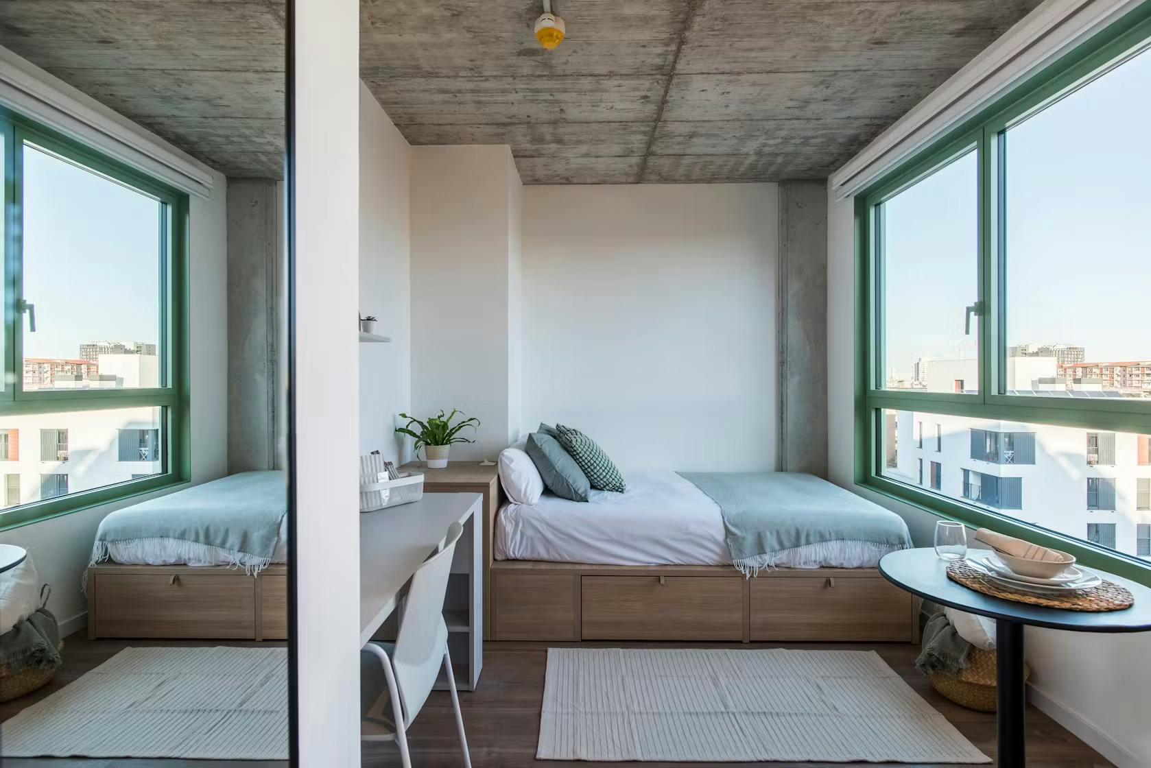 preview gallery tile