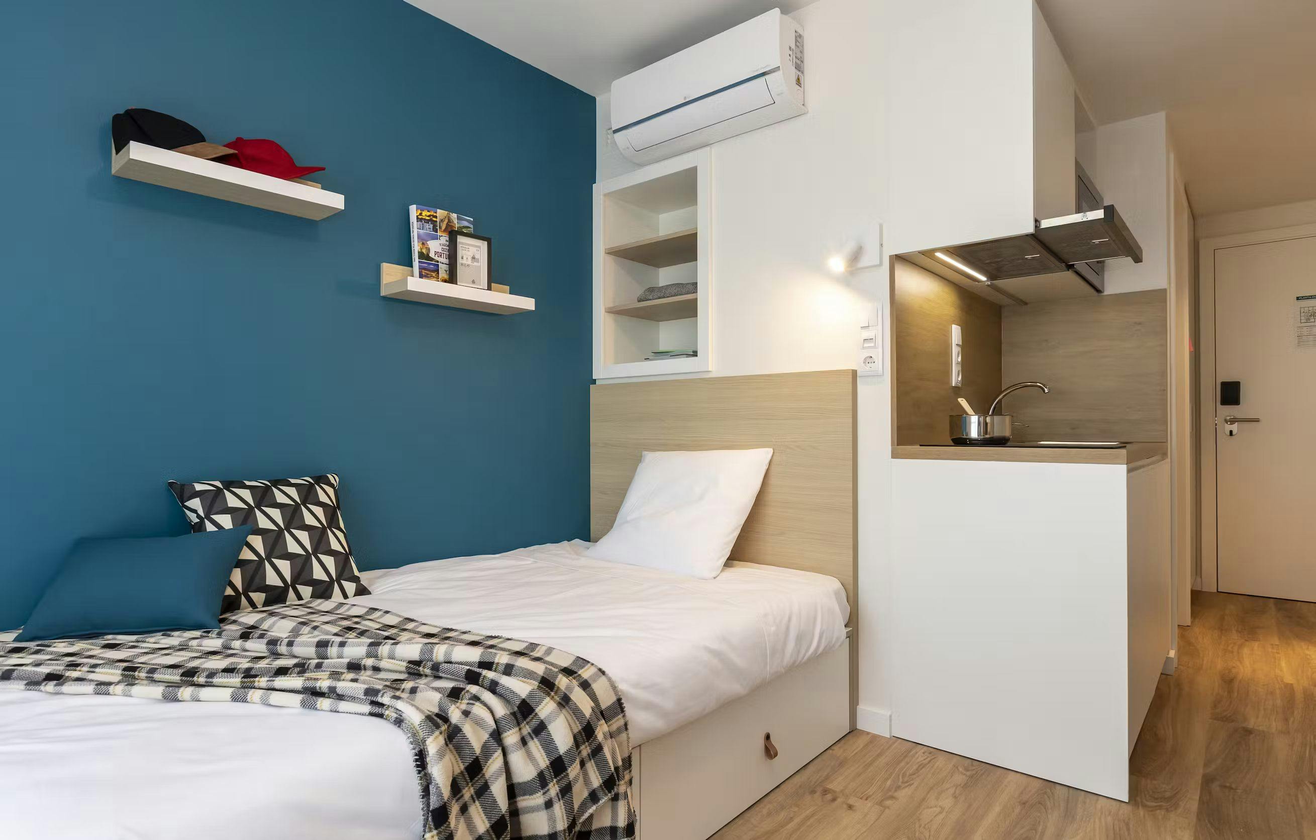 Studio for rent for €1,210 per month in Lisbon, Travessa Artur Lamas