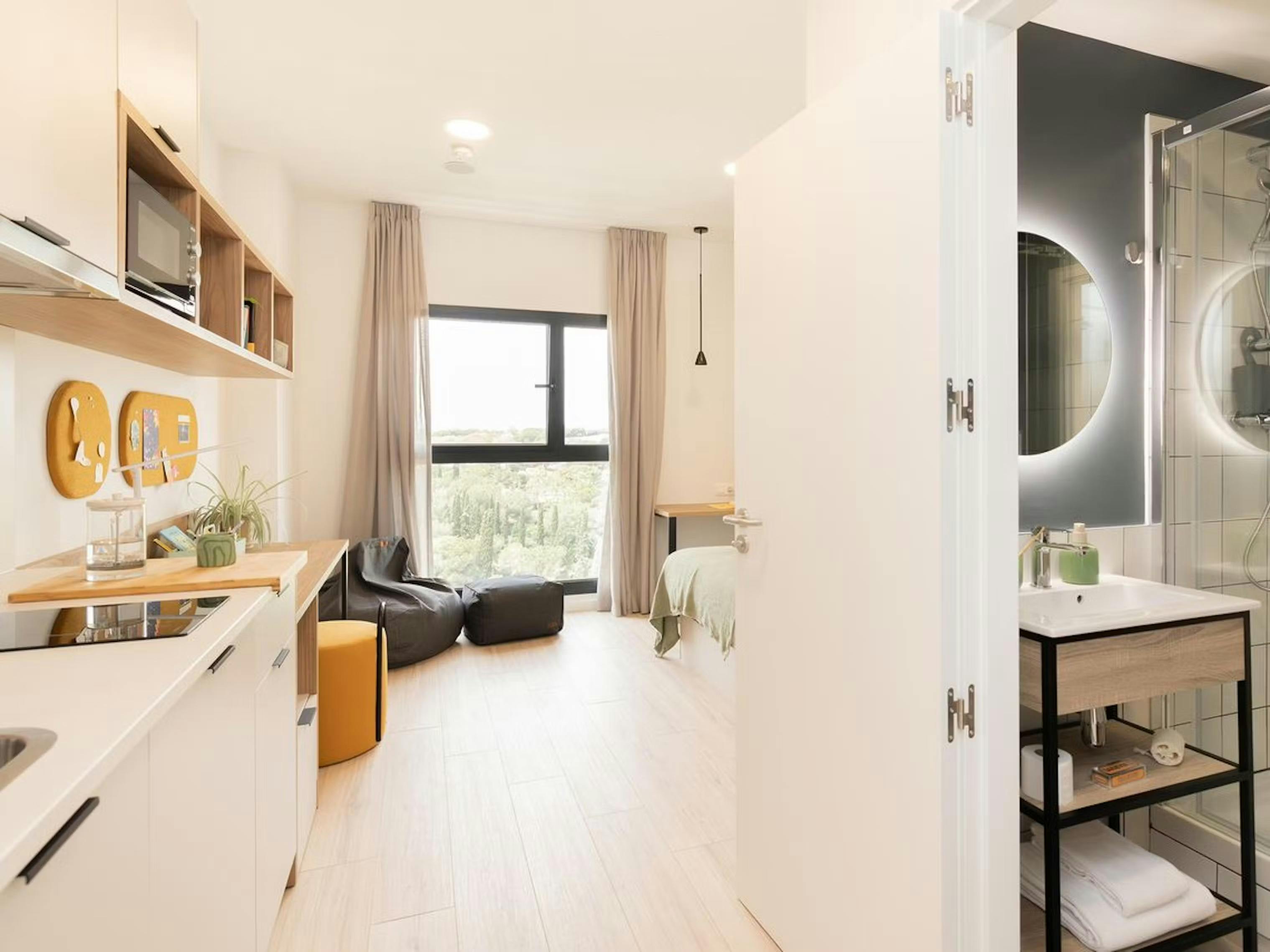 preview gallery tile