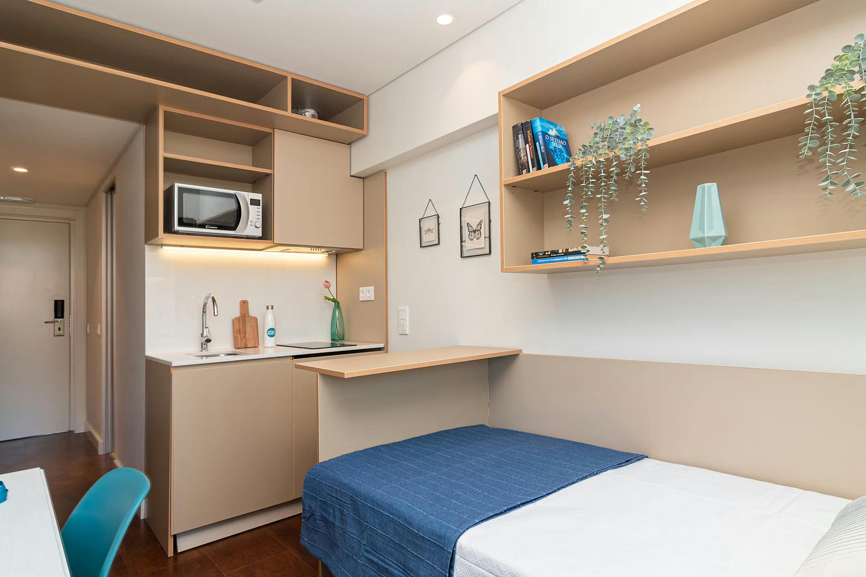 Studio for rent for €915 per month in Lisbon, Avenida Infante Dom Henrique