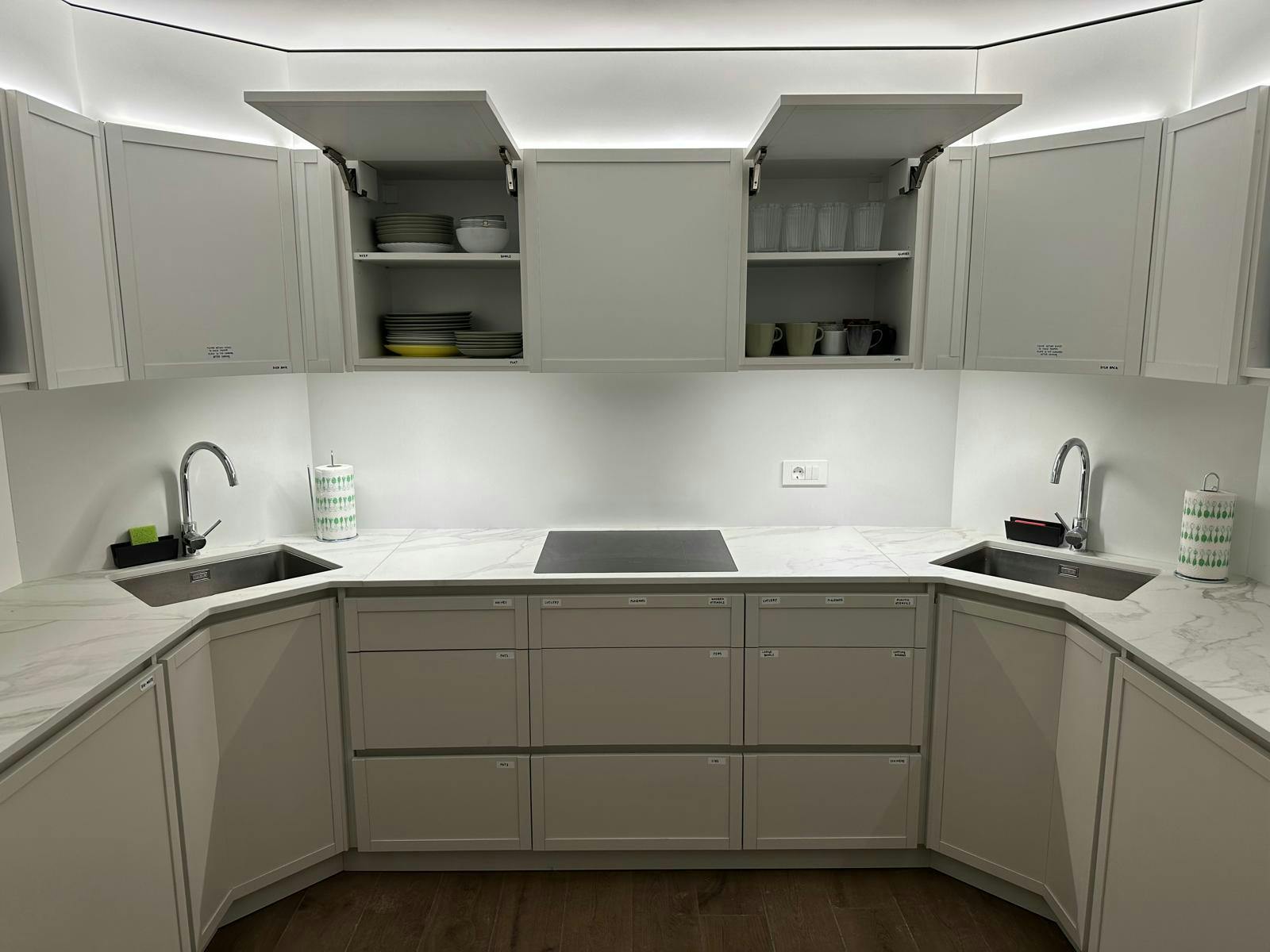 preview gallery tile