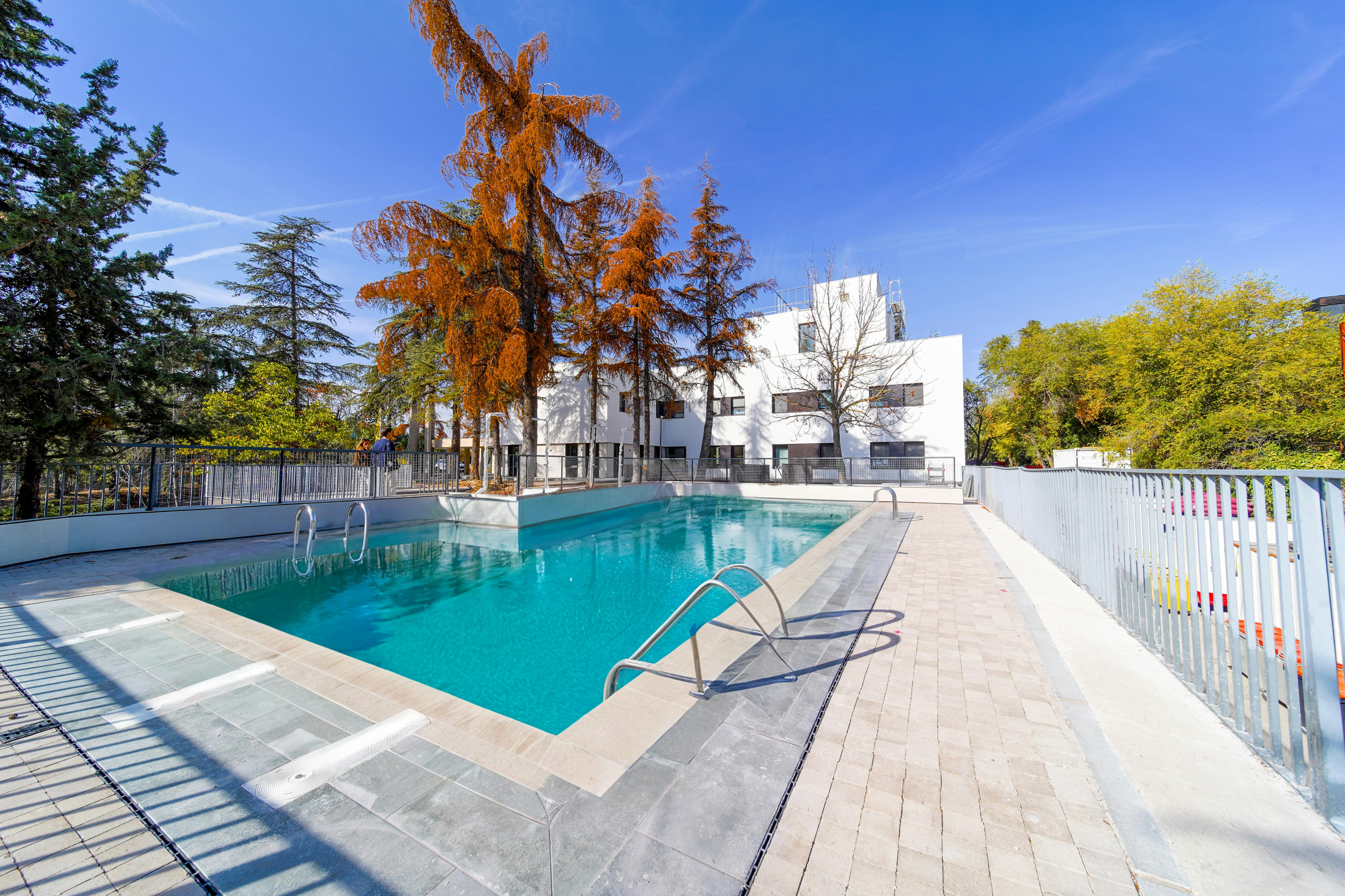 Private room for rent for €2,000 per month in Madrid, Carretera de Castilla