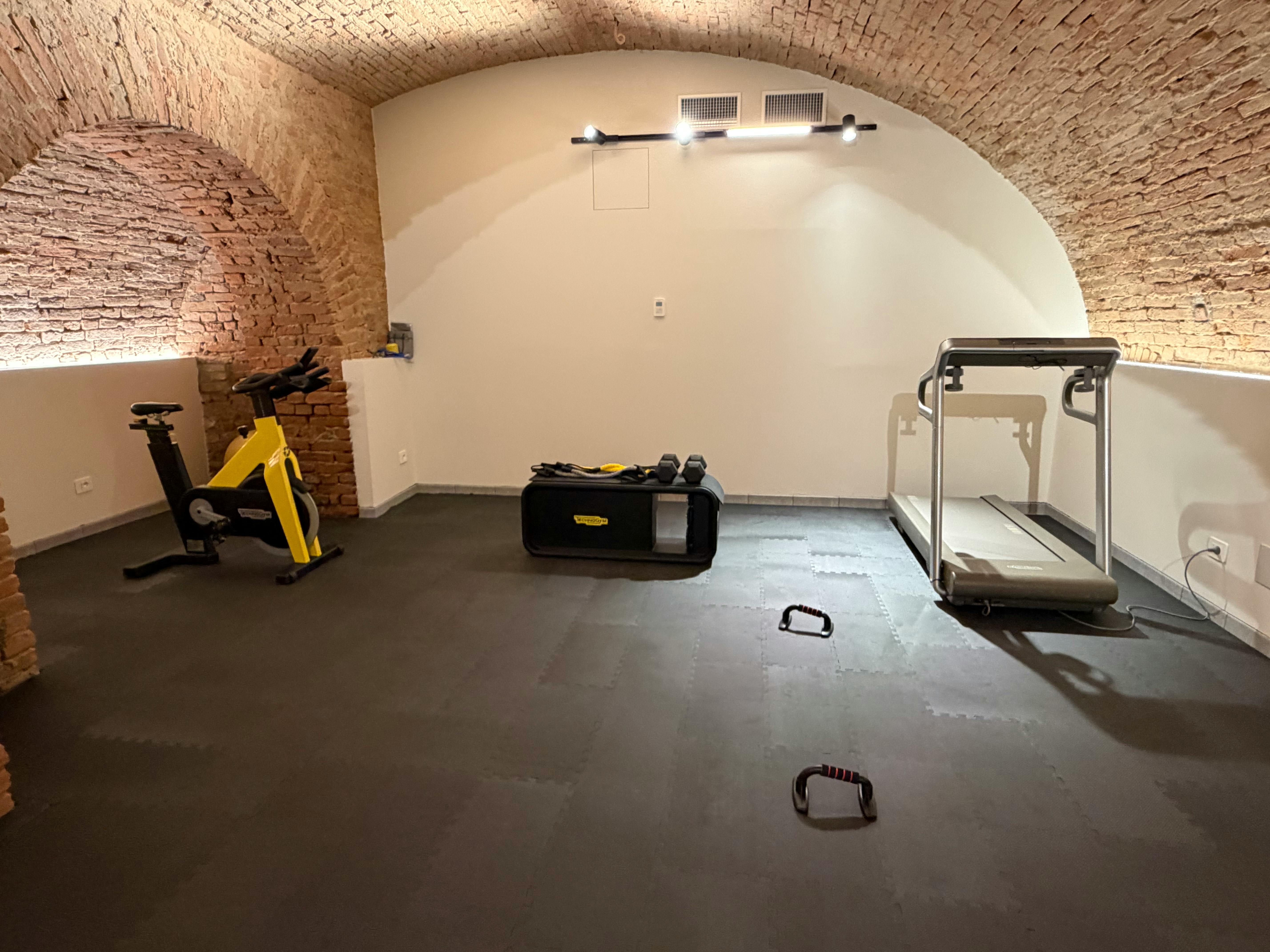 Gedeelde kamer te huur voor € 464 per maand in Piacenza, Via Sopramuro