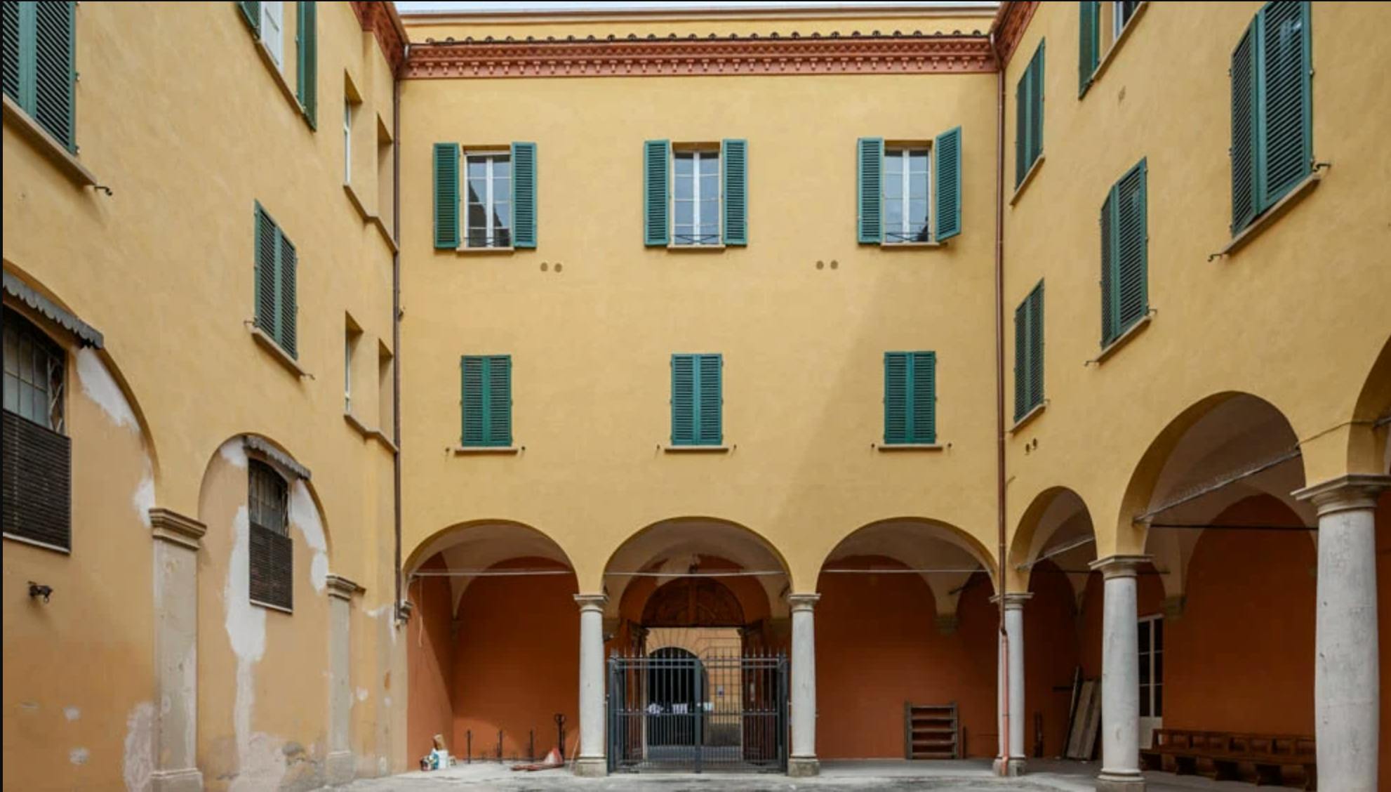 WG-Zimmer zu mieten für 760 € pro Monat in Bologna, Via Nosadella