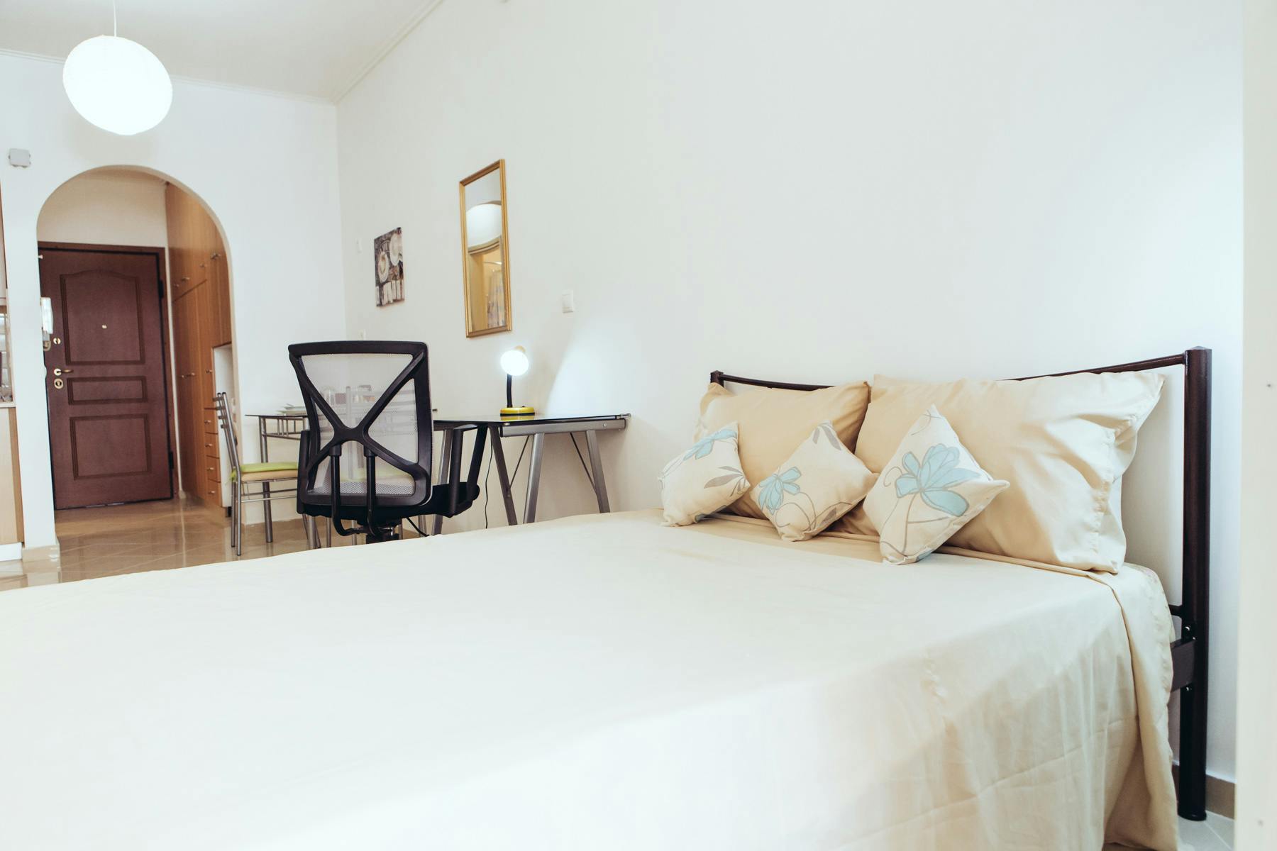 Studio te huur voor € 340 per maand in Athens, Argiropoulou