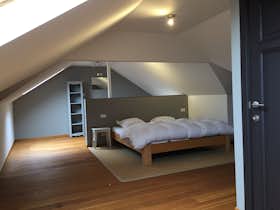 Приватна кімната за оренду для 390 EUR на місяць у Ternat, Dr. Em. De Croesstraat