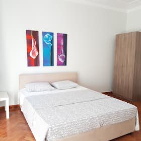 Private room for rent for €390 per month in Athens, Trias