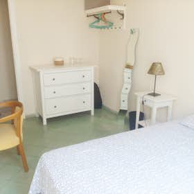 Private room for rent for €550 per month in Málaga, Calle Cárcer
