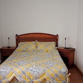 Private room for rent for €690 per month in Madrid, Ronda de Segovia