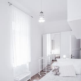 Private room for rent for €428 per month in Ljubljana, Tabor