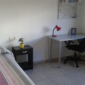 Private room for rent for €340 per month in Valencia, Carrer de la Ciutat de Mula