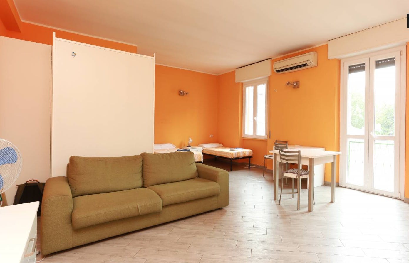 Shared room in Via Bordighera, Milan (513326) room image 1