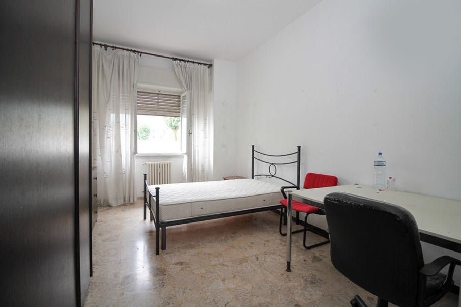 Private room in Via Innocenzo Isimbardi, Milan (514157) room image 1