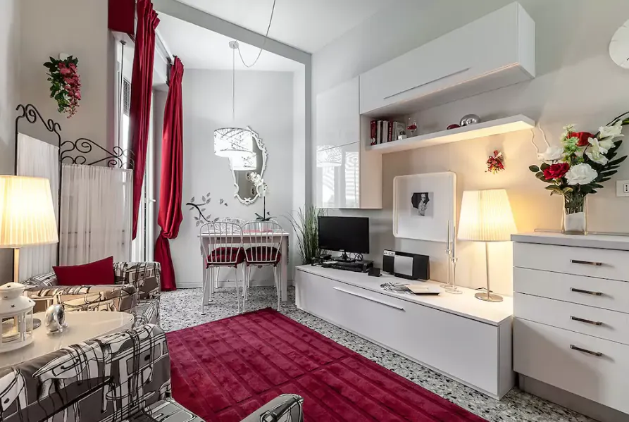 1-Bedroom Apartment in Via Federico Bellazzi, Milan (514634) ROOM 4
