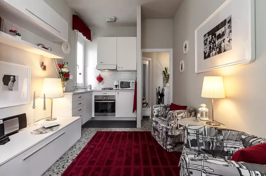 1-Bedroom Apartment in Via Federico Bellazzi, Milan (514634) ROOM 1