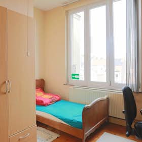 Stanza privata for rent for 480 € per month in Brussels, Rue du Champ de la Couronne
