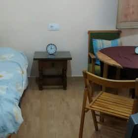 Privé kamer te huur voor € 200 per maand in Murcia, Calle Jose Maluquer Y Salvador