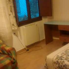 Privé kamer te huur voor € 200 per maand in Murcia, Calle Jose Maluquer Y Salvador