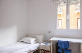 Cameră privată de închiriat pentru 590 EUR pe lună în Madrid, Calle Acuerdo