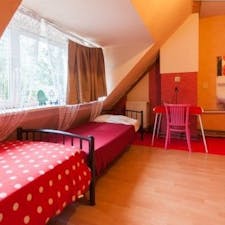 Shared room for rent for €650 per month in Rotterdam, Schinnenbaan