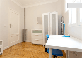 Private room for rent for €580 per month in Madrid, Calle Acuerdo