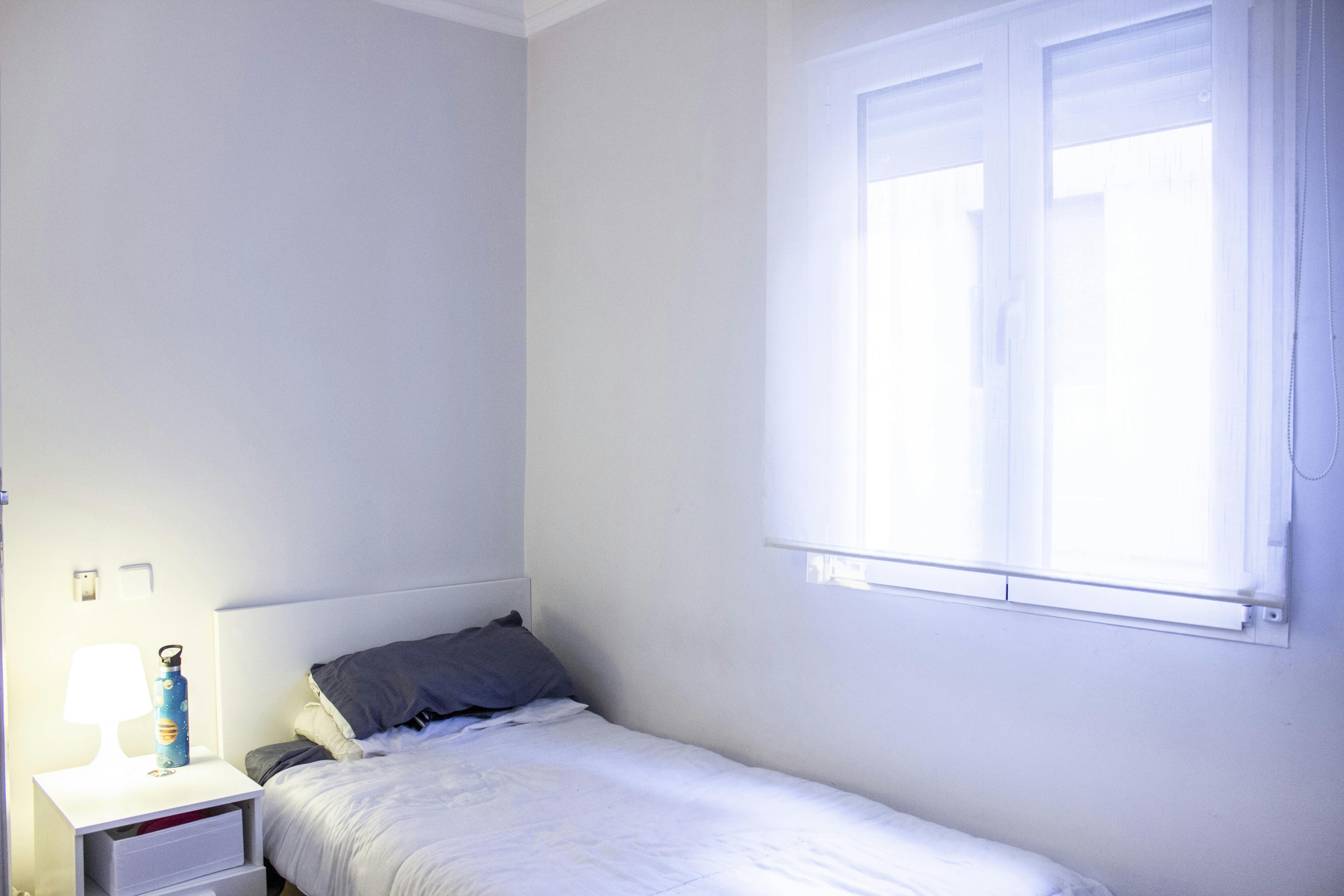 Private room for rent for €550 per month in Madrid, Calle Acuerdo