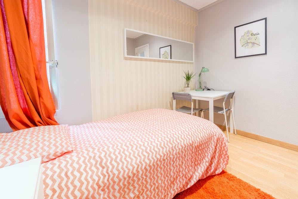 Apartment Valencia, 80m² — photo 1