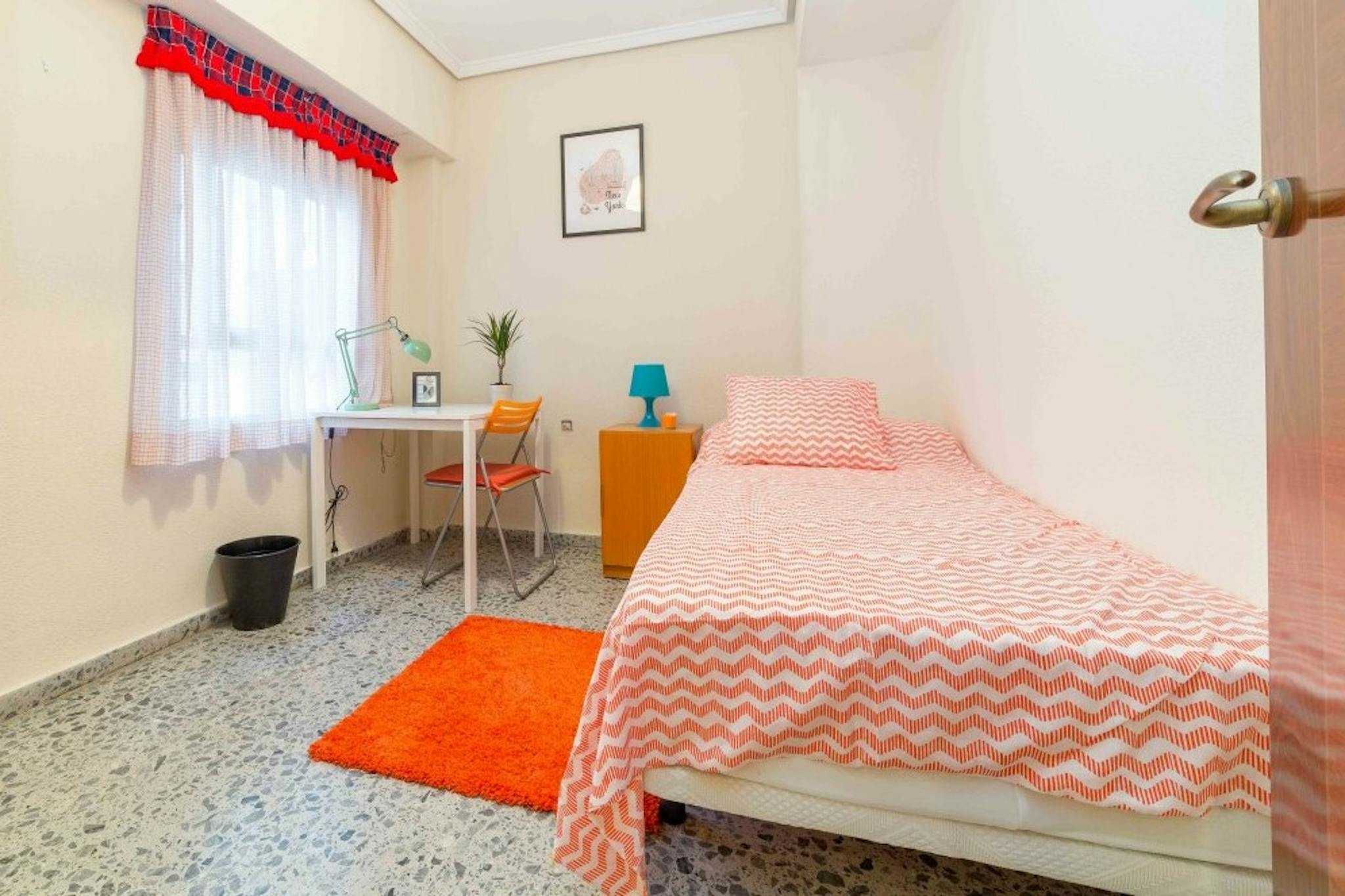 Carrer de la República Argentina, Valencia preview