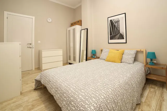 Private room in Carrer Comte d'Altea, Valencia (537123) room image 2