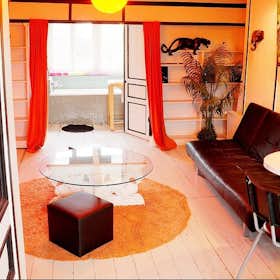 Apartamento para alugar por € 1.375 por mês em Lille, Rue de Brigode