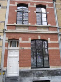 Приватна кімната за оренду для 295 EUR на місяць у Antwerpen, Kruishofstraat