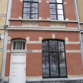 Pokój prywatny do wynajęcia za 295 € miesięcznie w mieście Antwerpen, Kruishofstraat