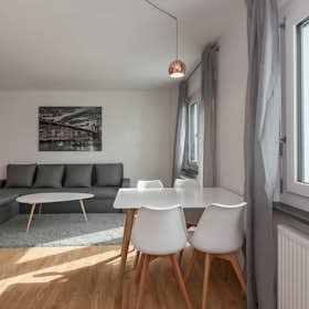 Wohnung zu mieten für 2.100 € pro Monat in Berlin, Köpenicker Straße
