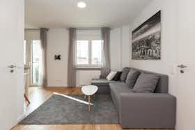 Apartment for rent for €1,550 per month in Berlin, Köpenicker Straße