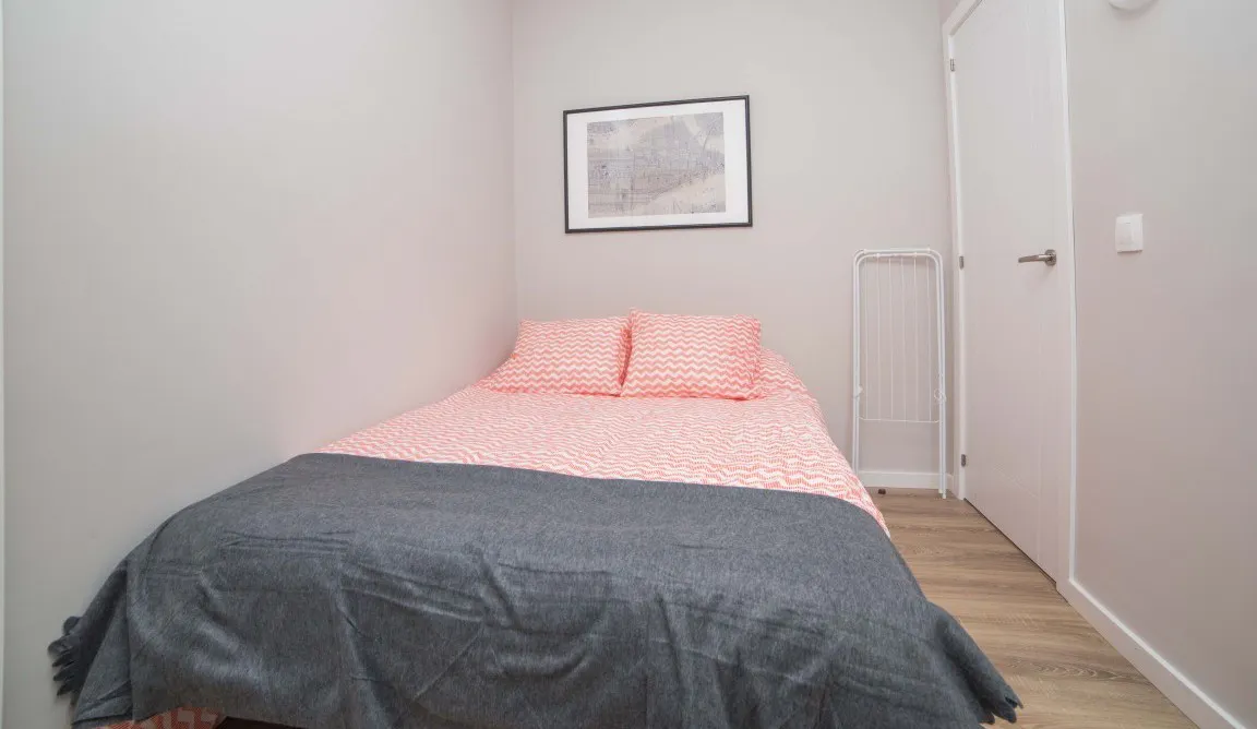 Private room in Carrer del Comte d'Altea, Valencia (552968) ROOM 1