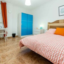 WG-Zimmer for rent for 275 € per month in Valencia, Calle Cuba