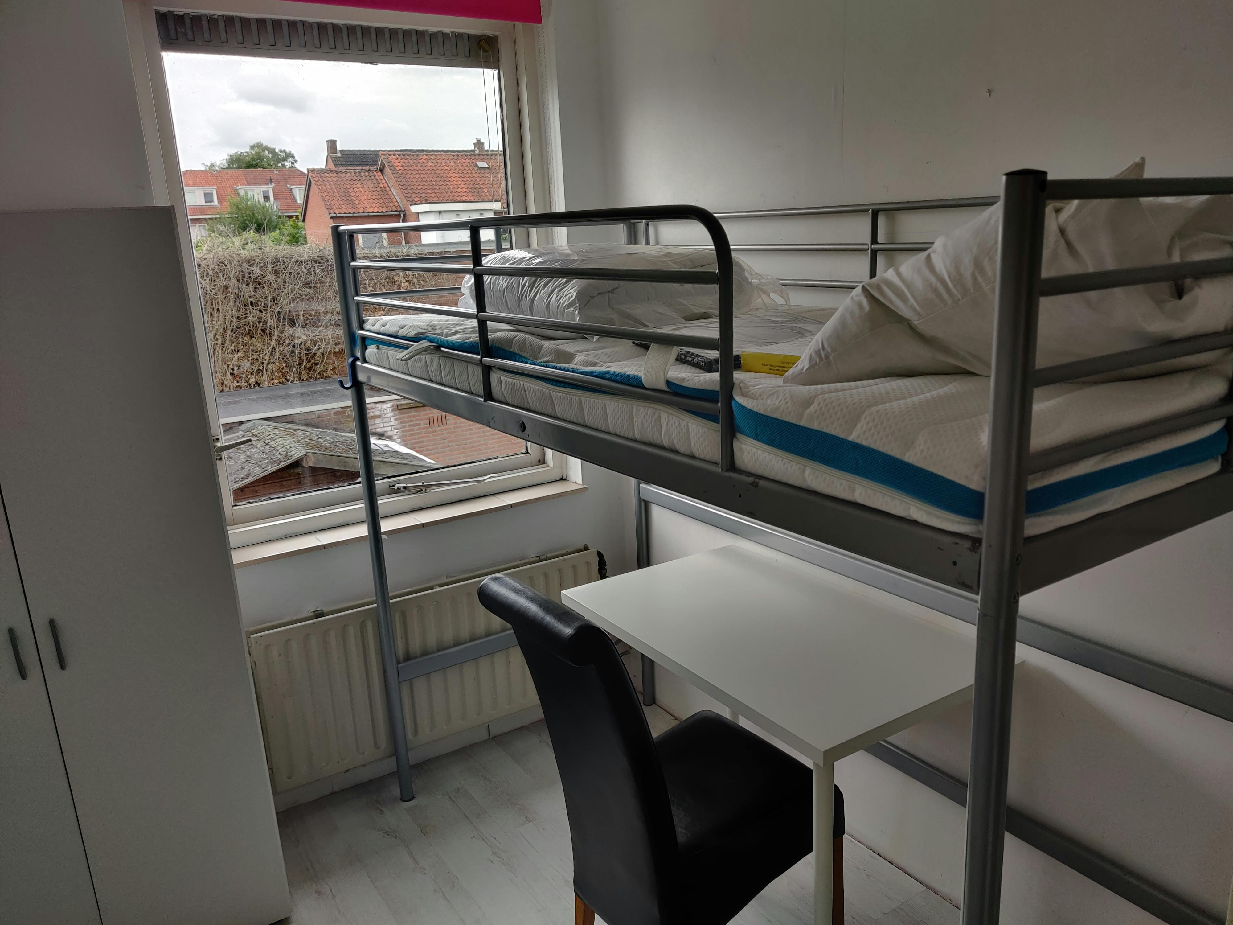 Kamer aan Pluimstraat, Enschede