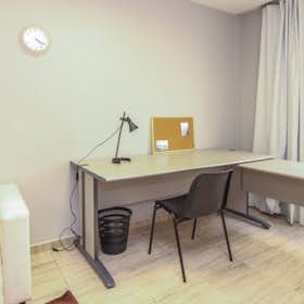 Private room for rent for €350 per month in Valencia, Carrer de Sant Vicent Màrtir