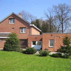 Cameră privată de închiriat pentru 240 EUR pe lună în Hasselt, Zandstraat
