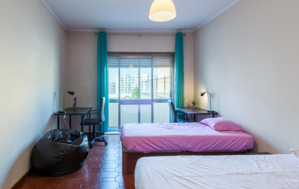Apartment Porto, 1 bed, 80m² — photo 1