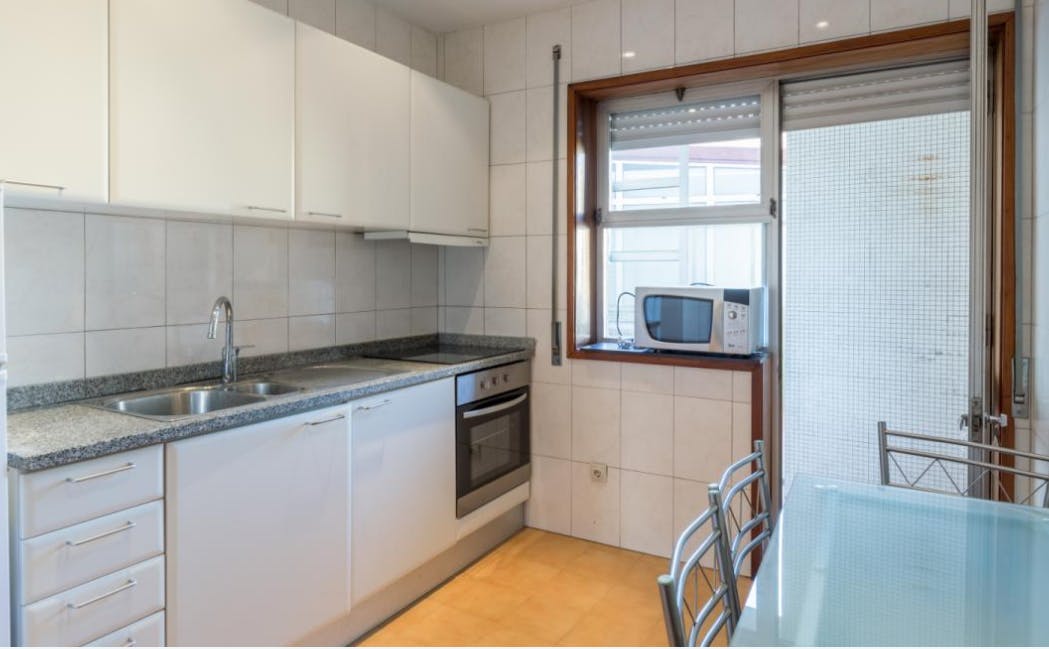 Apartment Porto, 1 bed, 80m² — photo 3