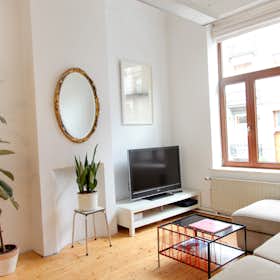 Private room for rent for €530 per month in Ixelles, Rue du Sceptre