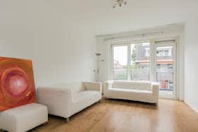 Lägenhet att hyra för 2 100 € i månaden i Rotterdam, Nieuwenhoornstraat