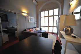 Apartment for rent for €950 per month in Florence, Lungarno Amerigo Vespucci