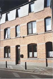 Отдельная комната сдается в аренду за 257 € в месяц в Hasselt, Havenstraat