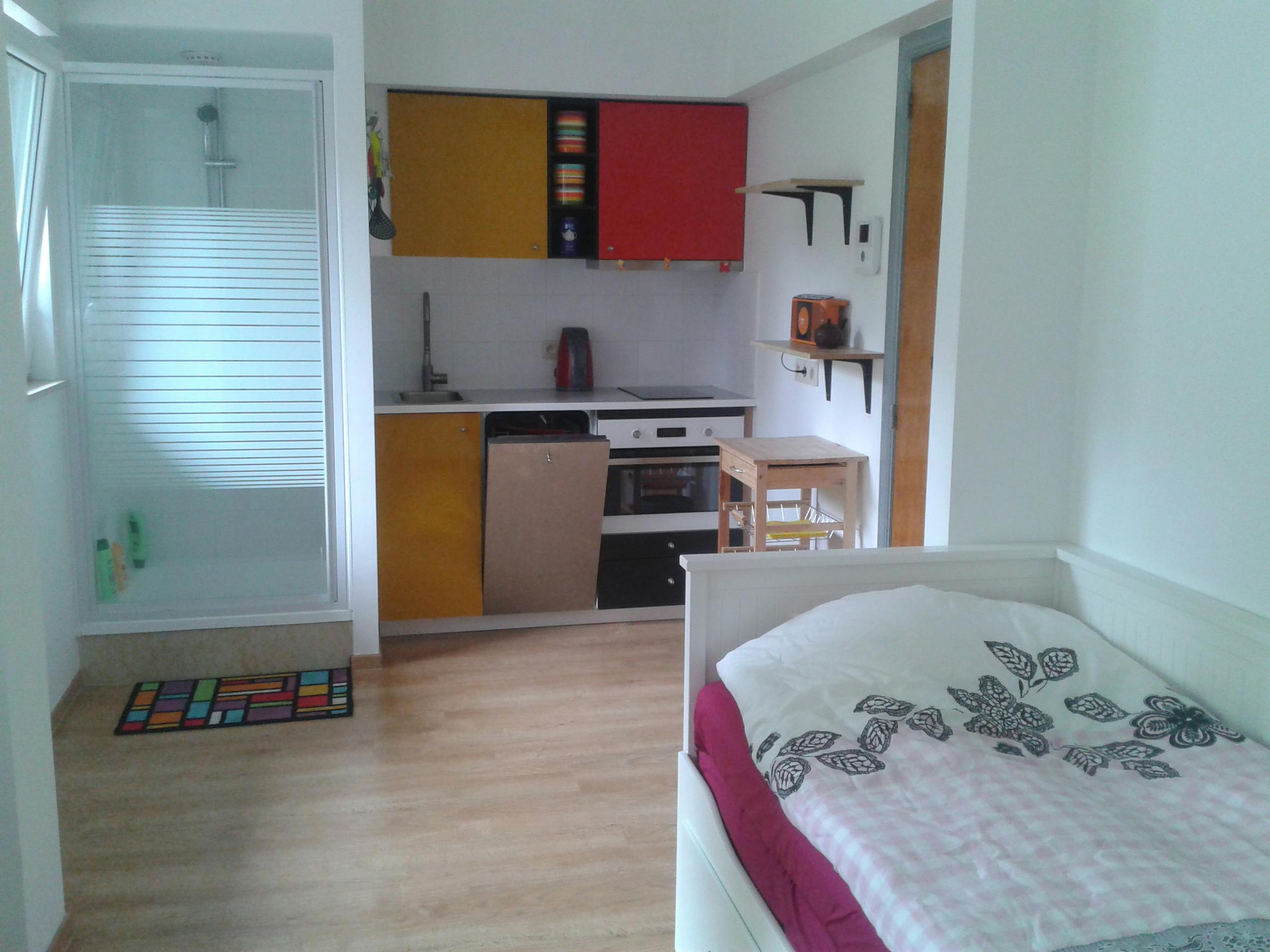 Avenue Jean de Bologne, Brussels preview